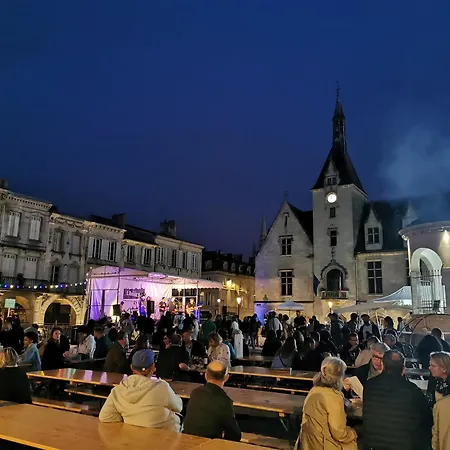 Casa de Férias Maison Finchette Pour 2 - 5 Min Saint-emilion - Terrasse Privee - Parking - Arrivee Autonome
