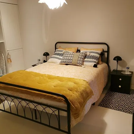 5km Saint-émilion, Confortable Indépendant, Terrasse - 2 Personnes Сasa de vacaciones *